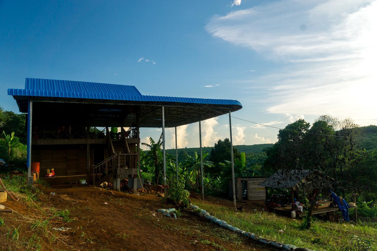 Mr Pov Home Stay Banlung Экстерьер фото