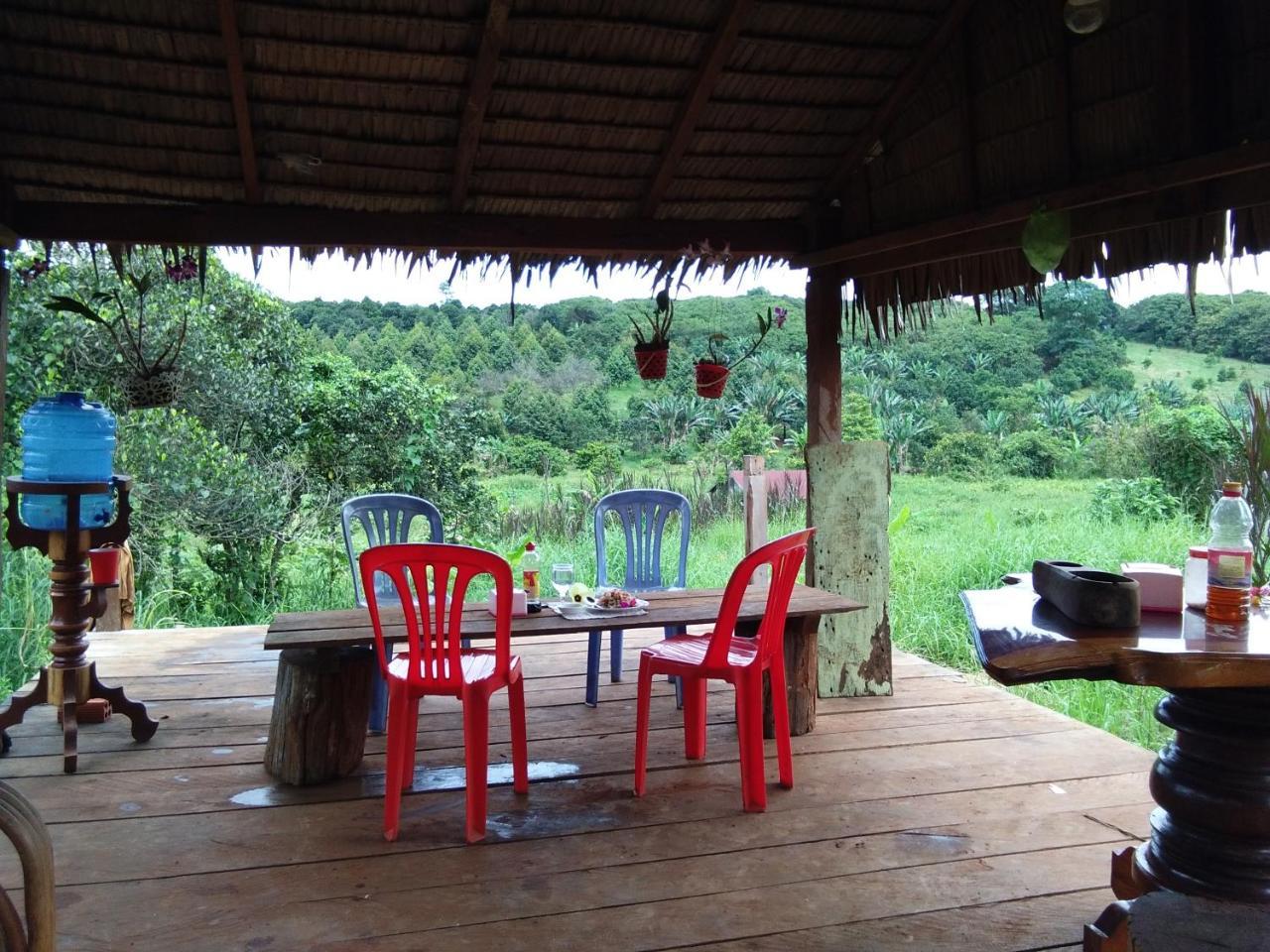 Mr Pov Home Stay Banlung Экстерьер фото